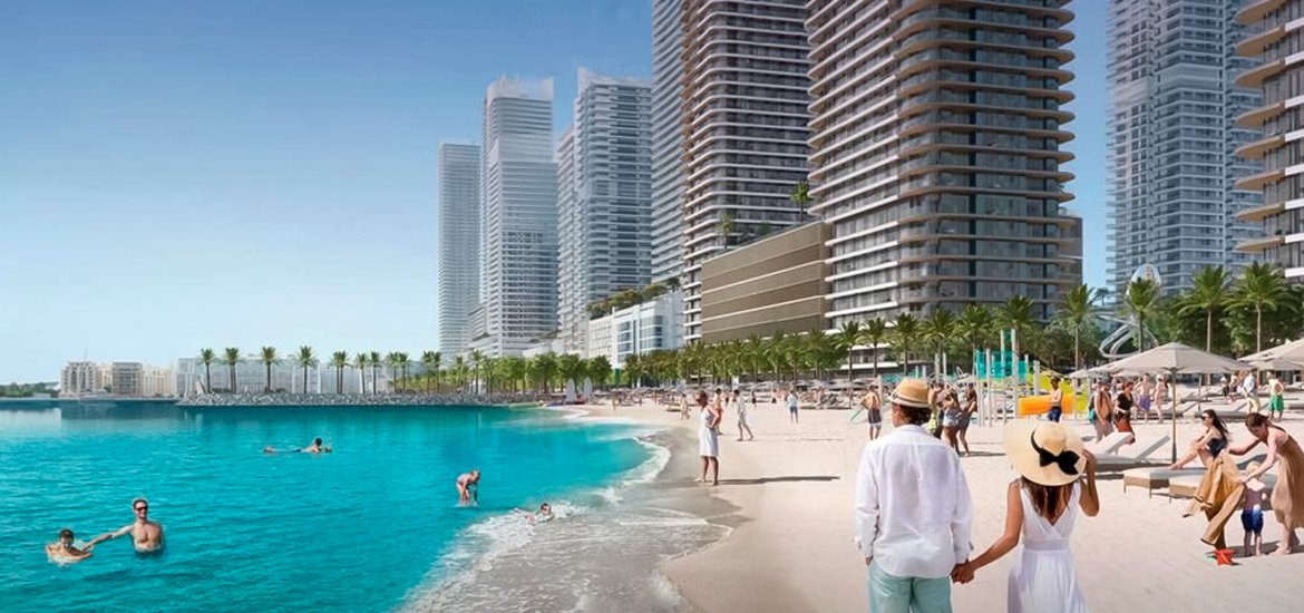 Apartamento en venta en Emaar beachfront, Dubai, EAU 2 dormitorios, 152 m2 No. 2496 - foto 1