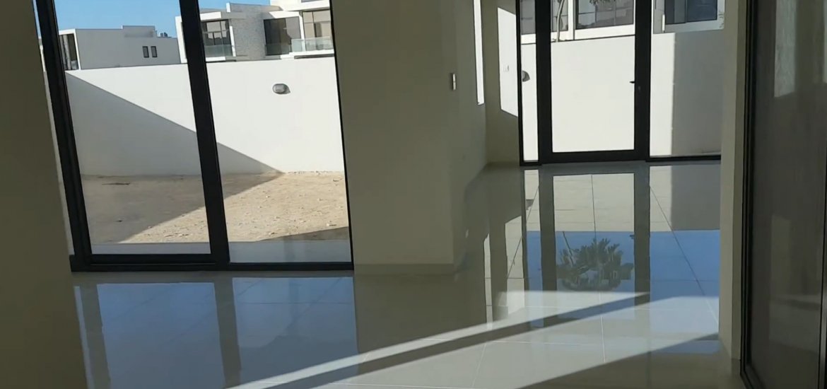 Villa en venta en DAMAC Hills, Dubai, EAU 5 dormitorios, 401 m2 No. 1391 - foto 3