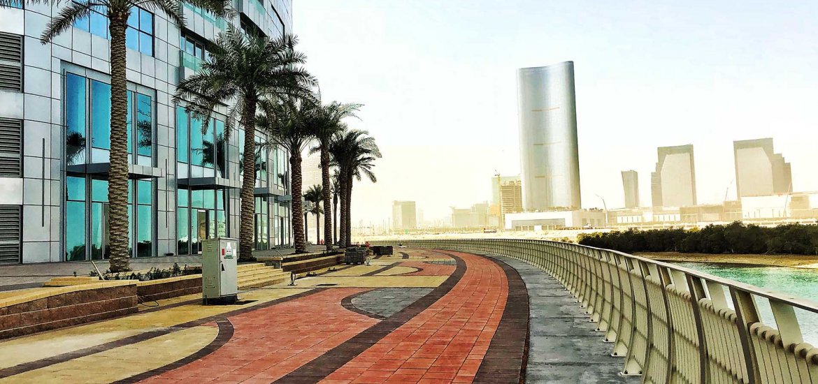 Al Reem Island - 12