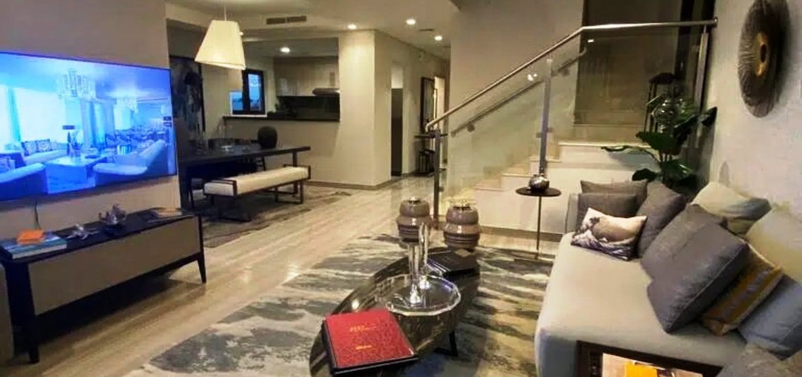 Villa for sale in Dubai Land, Dubai, UAE 5 bedrooms, 312 sq.m. No. 1526 - photo 4