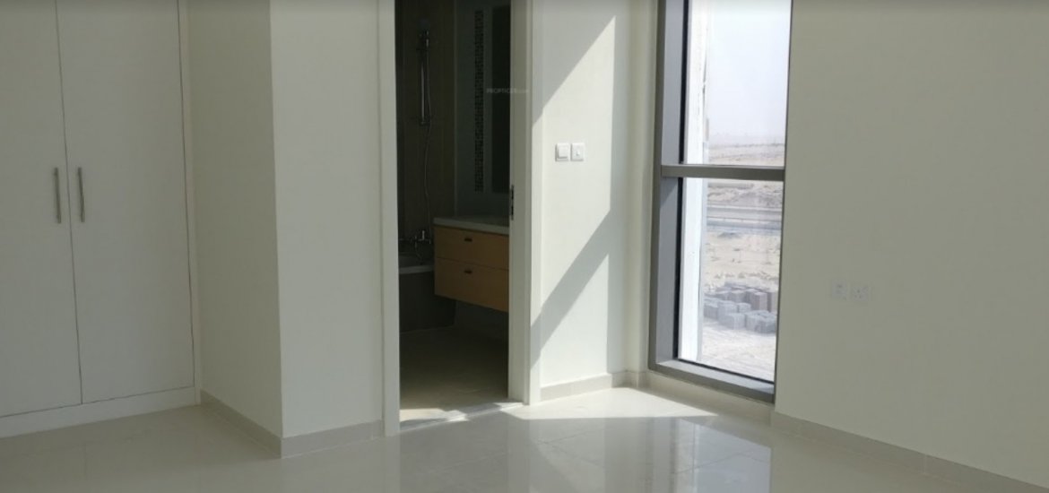 Apartment for sale in DAMAC Hills, Dubai, UAE 1 room, 55 sq.m. No. 1384 - photo 3