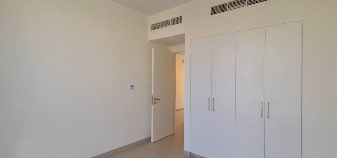 Villa for sale in Emaar South, Dubai, UAE 3 bedrooms, 261 sq.m. No. 1703 - photo 6